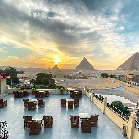 Egypt Pyramids Inn Kafret el-Gabal エクステリア 写真